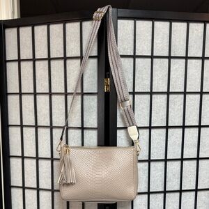 Gigi New York Crossbody Bag
